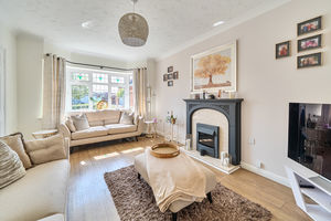 Lounge- click for photo gallery